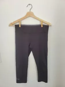 Leggings recortados ajustados Under Armour negros s pequeños yoga entrenamiento defecto para mujer - Imagen 1 de 5