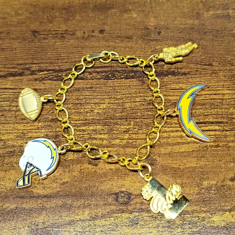 Los Angeles LA San Diego Chargers NFL Football 5-Charm Bracelet, 7" Chain Cover