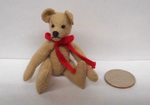 Künstler Lisa Lloyd Teddybär 2 Zoll Ultrasuede 1989 - Original-Gelenk 4-fach - Bild 1 von 6