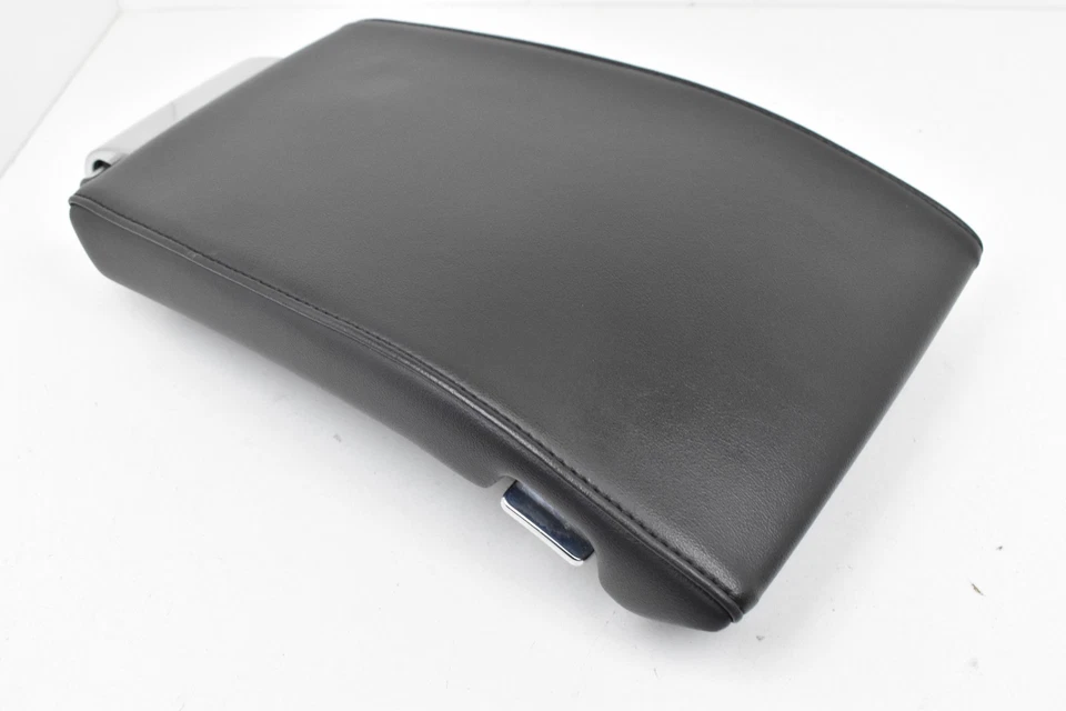 2011-2013 Volvo S60 XC60 Center Console Black Leather Lid Armrest Assembly OEM - Image 1 of 4