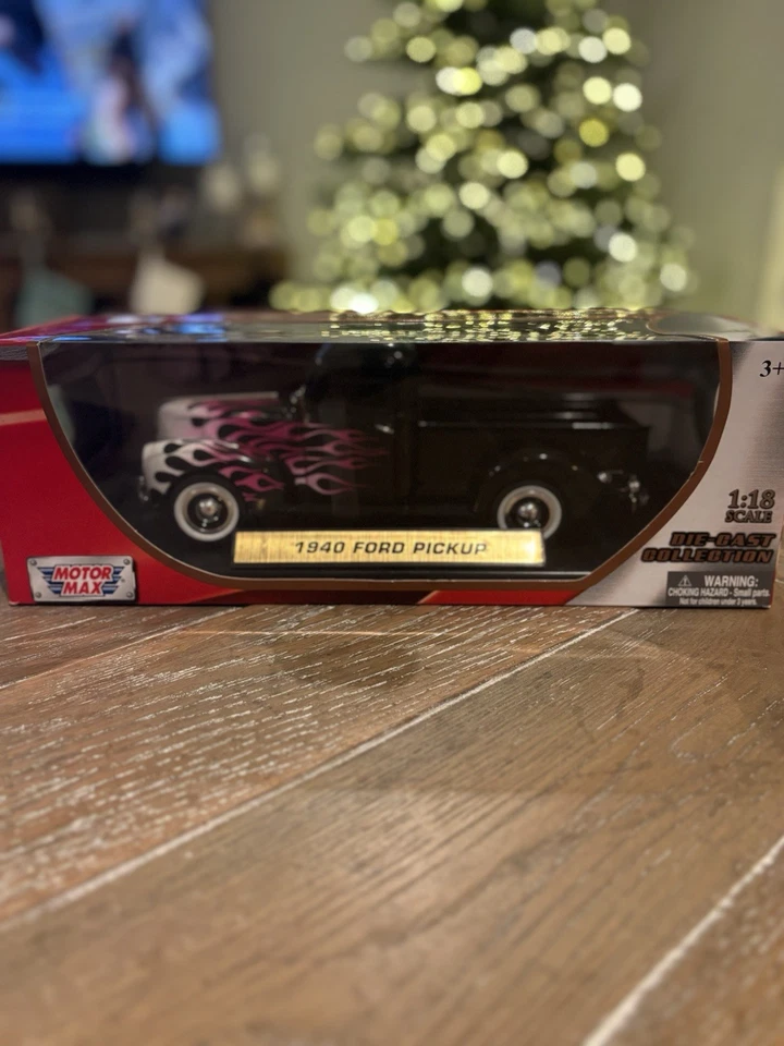 Motor Max 1940 Ford Pickup | Black w/ Flames 1:18 | Free Shipping!! - Image 1 of 1