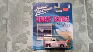 911-6 Johnny Lightning 1/64 SURF RODS Bahama Mamas - Picture 1 of 10