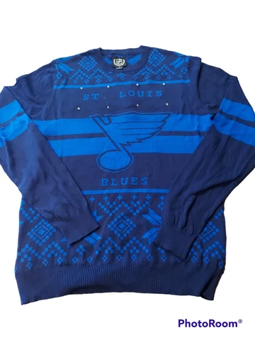 St. LOUIS  BLUES LIGHTED SWEATER MENS SIZE M COOL PIECE Officially Licensed Cover