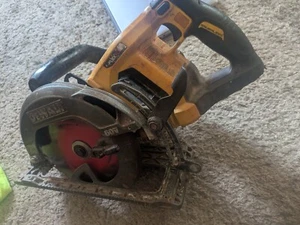 DEWALT DCS577 60V 7-1/4" Brushless Worm Drive Saw (Bare Tool) - Picture 1 of 4