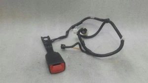 Hebilla de cinturón izquierda LEXUS IS ISF II 73230-53130-C0 cierre de cinturón eslabones - Imagen 1 de 3