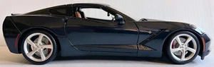 Chevrolet Corvette C7 Stingray 2014 escala 1:18 MAISTO METAL FUNDIDO A PRESIÓN Y PLÁSTICO - Imagen 1 de 9