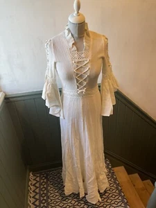 Rare 1970s Wedding Dress With Bell Sleeves Lace Up Front ruffles Size 10 Ossie - Picture 1 of 7