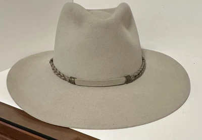 Classy The Gun Club By Stetson Light Beige Western Hat Size 57, 7-1/8, USA - Image 1 of 4