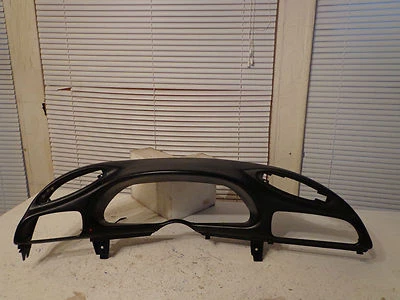 Отделочный ободок для приборной панели 1993 1994 1995 1996 Chevrolet Camaro RS SS Z28 - Изображение 1 из 4