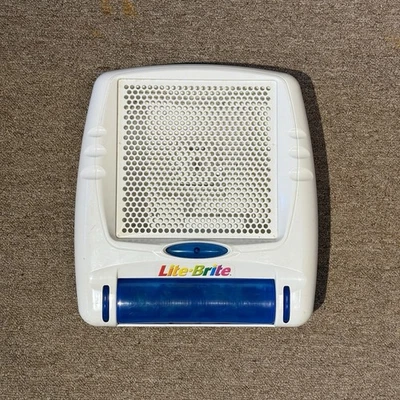 Hasbro Lite Brite 2000s Y2k Flat Screen White Toy Battery Powered Travel - Image 1 of 3