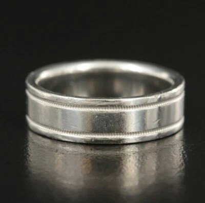 Tiffany & Co. Alianza de boda doble milgrain platino juntos 6 mm tamaño 8 Foto 1 de 4