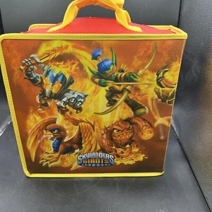 Skylanders Giants Aufbewahrungskoffer mit verschiedenen Figuren - Bild 1 von 17