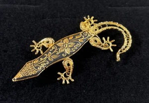 Vintage Damascene Floral Lizard Black Gold Plated Brooch - Picture 1 of 13