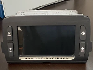 2014-2018 Genuine Harley Davidson Touch Screen Radio - Picture 1 of 3