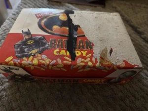 Scatola espositore negozio vintage 1989 Topps BATMAN JOKER contenitori caramelle scatola indossata - Foto 1 di 10