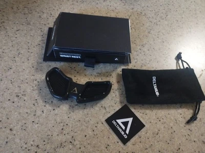 Deltahub Carpio 2.0 - Leftt Hand Ergonomic Wrist Rest (Small ) - Black - Image 1 of 4