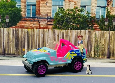 Rueda suelta personalizada intercambiada Hot Wheels 1990 Trailbuster Jeep 1/64 diorama diecast Foto 1 de 4