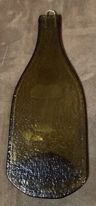 Flat Olive Green Wine Bottle Cutting Board Wall Hanging Home Decor - Picture 1 of 5