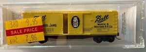 Micro-Trains N scale Ball Glass Jars 40 ft. box car, #42030, road #1020. NIB.