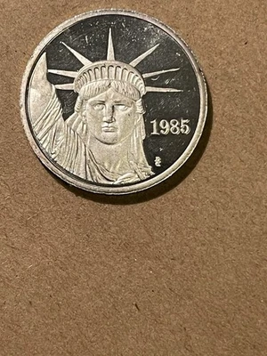 Vintage 1985 Johnson Matthey Liberty Trade 1/4 oz .999 Fine Silver Round - RARE! - Image 1 of 2