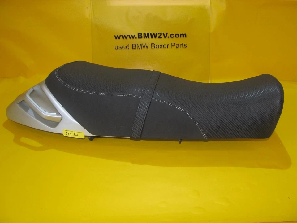 Asiento BMW R65 LS con revestimiento trasero parte trasera seat selle banco Foto 1 de 1