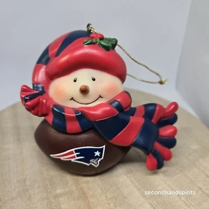 NUEVOS PATRIOTAS DE INGLATERRA Equipo de Fútbol Logo Muñeco de Nieve Plástico Árbol de Navidad Adorno - Imagen 1 de 3