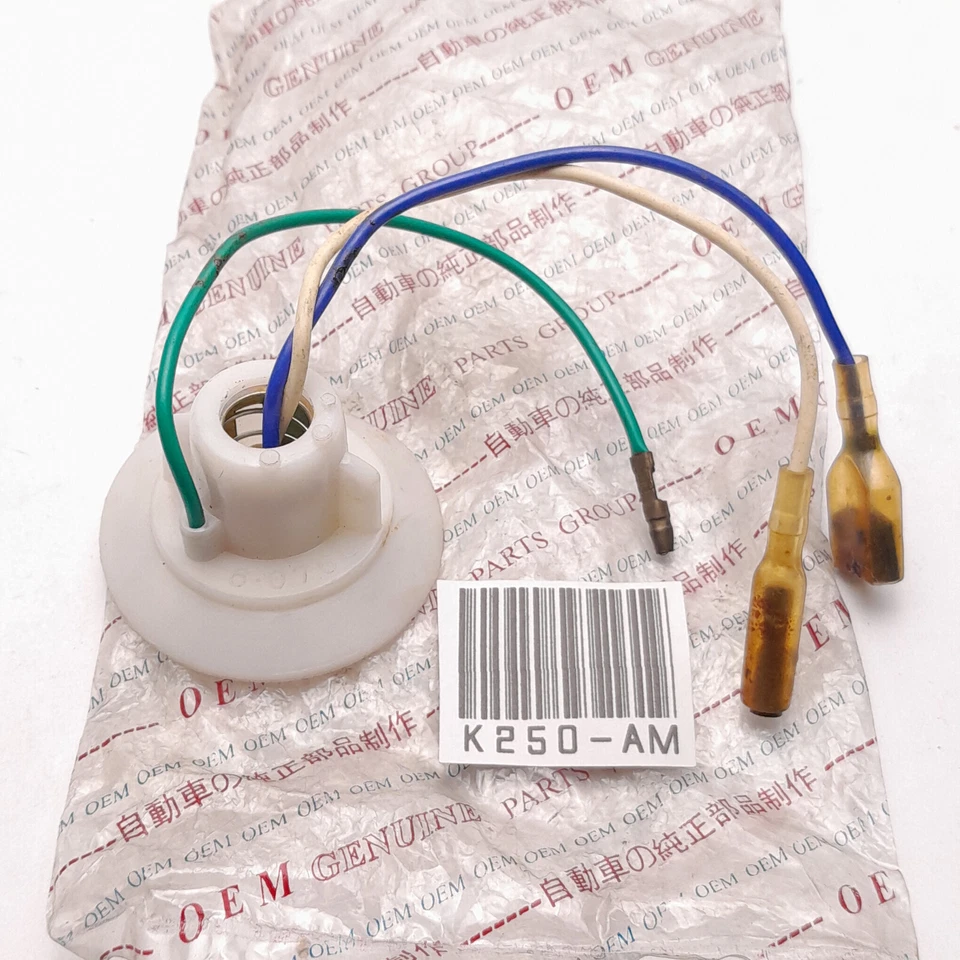 Enchufe de luz de cabeza Honda CB100 CB125 S110 Benly S90Z XL100 NUEVO DE STOCK repuesto #2 Foto 1 de 4