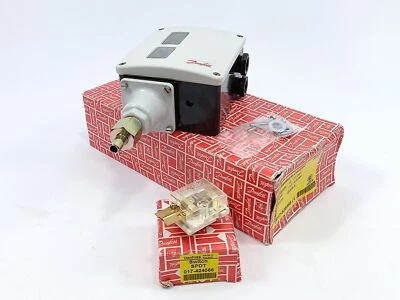 Danfoss 017-525566 Pressure Control RT5 W/ Switch SPDT 017-424066 - Image 1 of 3