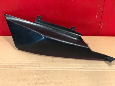 YAMAHA XT125 XT 125 X & R 2009 СЛЕВА ПОД СИДЕНЬЕ БОКОВАЯ ПАНЕЛЬ - Изображение 1 из 4