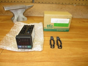 RKC D100F-8N*DN-NN-NN *NEW* Temperature Controller REX-D100 - Picture 1 of 7