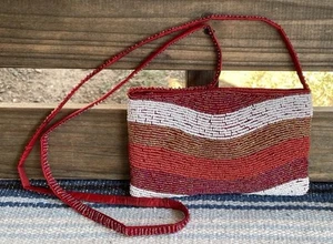 ✅Microperlas Mini Bandolera Cartera Plana Rectángulo Bolsa Rojo Blanco Mango con Cuentas - Imagen 1 de 17