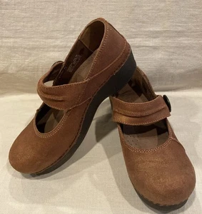 Dansko Women's Brown Marcelle Mary Jane Clog Shoes Sz 39 Suede US 8.5-9 - Picture 1 of 17