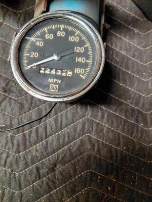 Velocímetro Stewart Warner Vintage 160 MPH 3 1/2" Foto 1 de 3