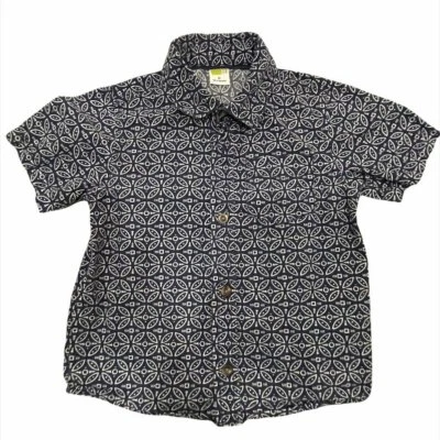 Camisa informal Crazy 8 Kids blanca y negra manga corta talla US 4T Foto 1 de 4