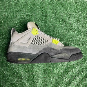 Jordan 4 Retro SE Neon 95 2020 for Sale 