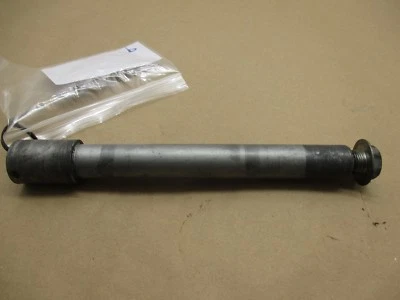 Eje delantero honda st 1300 2005 (0193) Foto 1 de 3