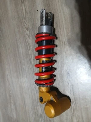 Amortiguador trasero Kawasaki Ninja Zx6r 636 2005 2006 OEM Foto 1 de 4