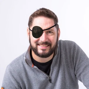 Adult Eye Patch - Dark Brown Tartan - Washable, Sold to the NHS - Picture 1 of 3