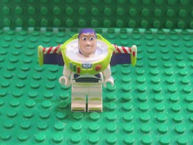 Buzz Lightyear 30073 7593 7598 7597 7590 Disney Toy Story LEGO Minifigure ND27