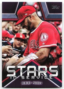 🔥 2021 Topps #SIS-10 Albert Pujols Stars in Service - Picture 1 of 2