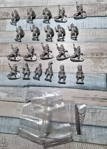 SPARTAN & GREEK Lead Soldiers War Games 30mm Metal 21 X Figures whit Weapons - Picture 1 of 5