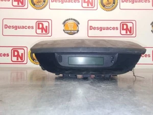 8200290542B multifunction screen 555037 for RENAULT LAGUNA II (BG0) 2001 - Picture 1 of 3