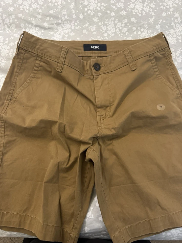 Pantalones Cortos Aeropostale Para Hombre 30 Aero Beige Clásicos Elastizados 9.5 Entrepierna En la Rodilla Foto 1 de 1