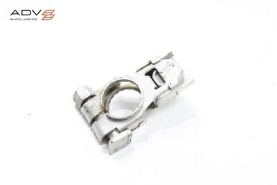 Abrazadera de terminal positiva de batería Lexus RC300 RC350 2015-2024 OEM Foto 1 de 4