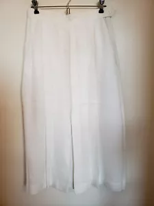 CHRISTIAN DIOR - VINTAGE WHITE PLEATED SKIRT SZ. 12 (see measurements) - Picture 1 of 9