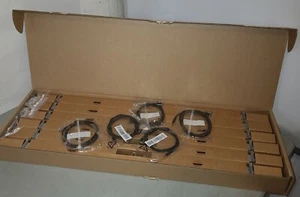 Dell Rack Rail Mounting Kit RCKRL, R/V-Rail, 2HE, SL, P2950 Teilenummer #0K8766 - Bild 1 von 4