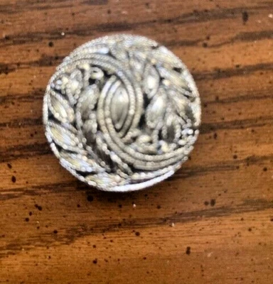 Rare Antique Pewter Button w/ Intertwined Leaves 1" Diameter Shank Mint! - Image 1 of 4