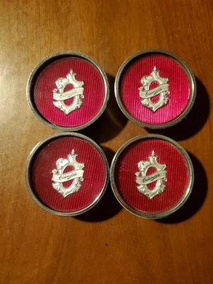 Lote de 4 tapas centrales de rueda Oldsmobile Cutlass 1981-86 vintage 254842 OEM DE COLECCIÓN Foto 1 de 2