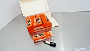 (10) Autolite Spark Plugs 133 Box of 10 - Picture 1 of 4