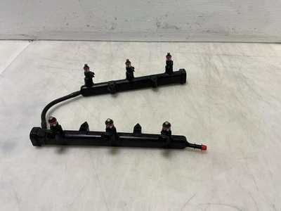 Riel inyector de combustible Jeep JK Wrangler OEM 3,6 L 04593923AA 2012-2017 061169 Foto 1 de 4